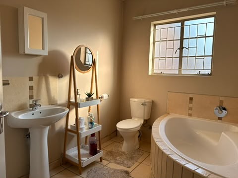 3 Bedroom Property for Sale in Waterval East North West